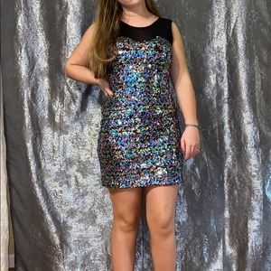 Beautiful prom or going out dress//New Years eve